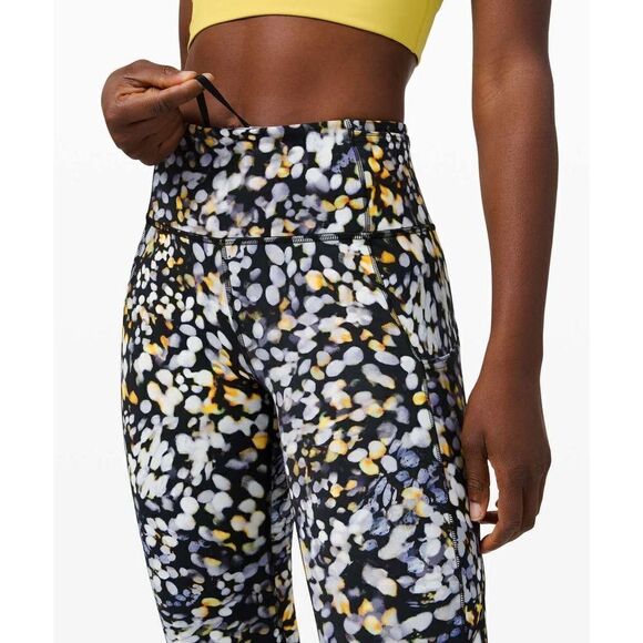 Lululemon Fast and Free Tight II Cropped Leggings - Size: 6 - Picture 6 of 13